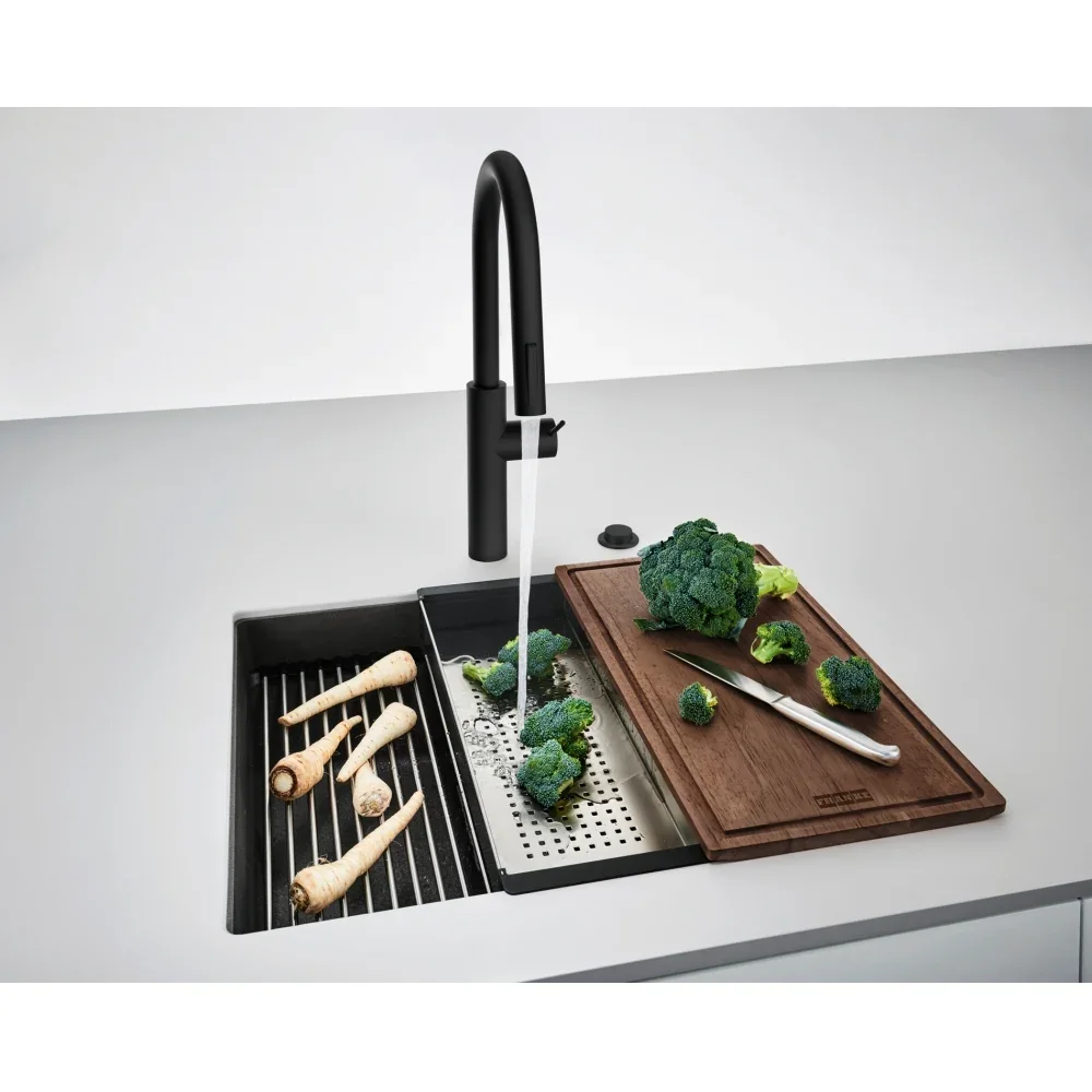 Franke Kubus 2 KNG 110-52 Granit Evye – kullanımda (Franke fotoğrafı)