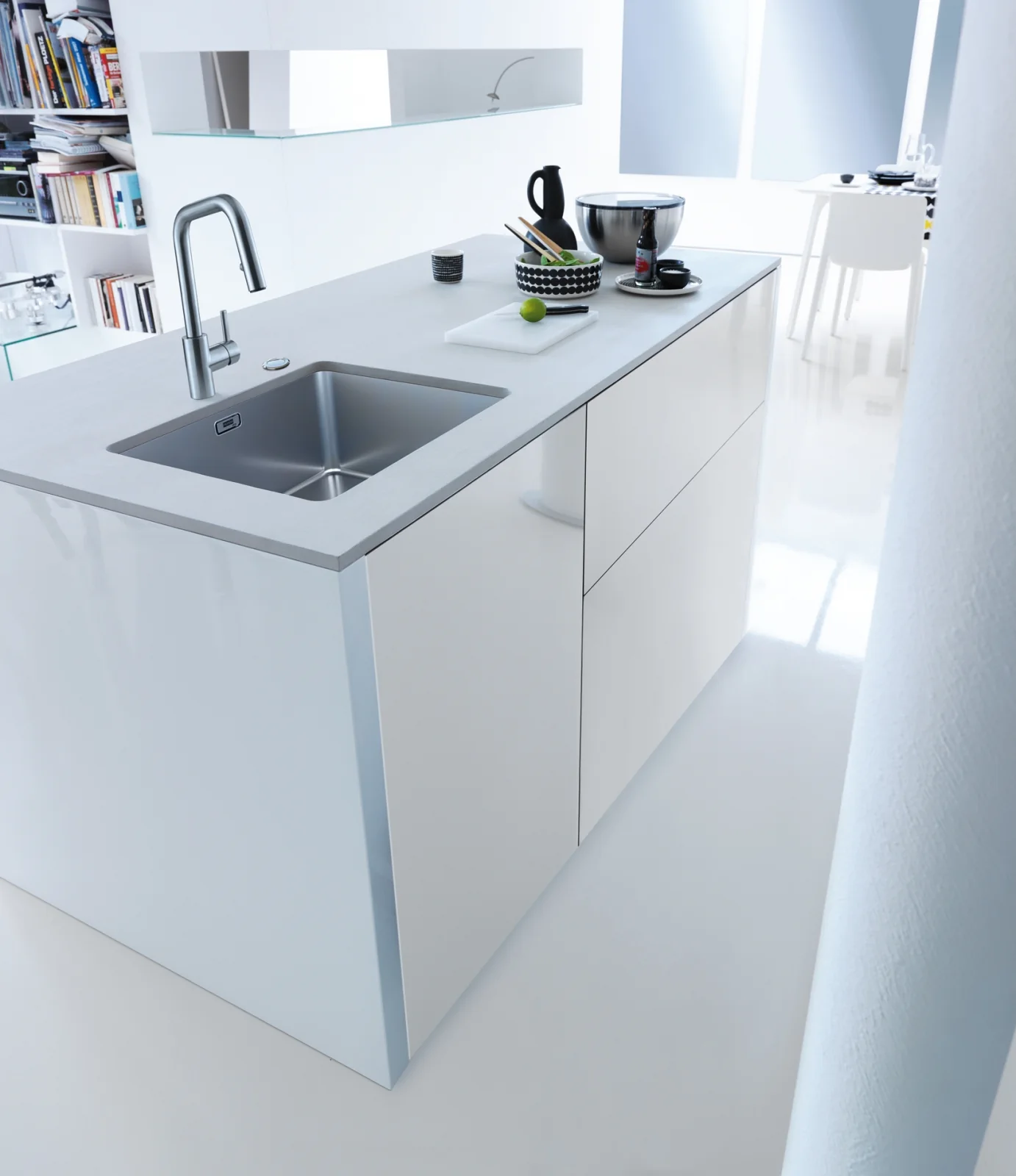 Franke Mythos MYX 110-50 Çelik Evye Inox – Paslanmaz Çelik mutfakta kullanımda (1)